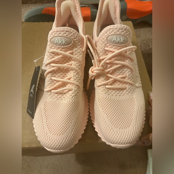 Akk light pink woman shoes sz 8.5 - Picture 6 of 8